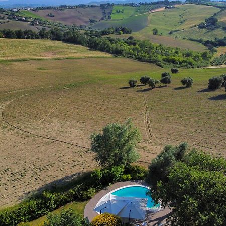 Ostra Casali Marchigiani - Ville Vacanza Private Con Piscina מראה חיצוני תמונה