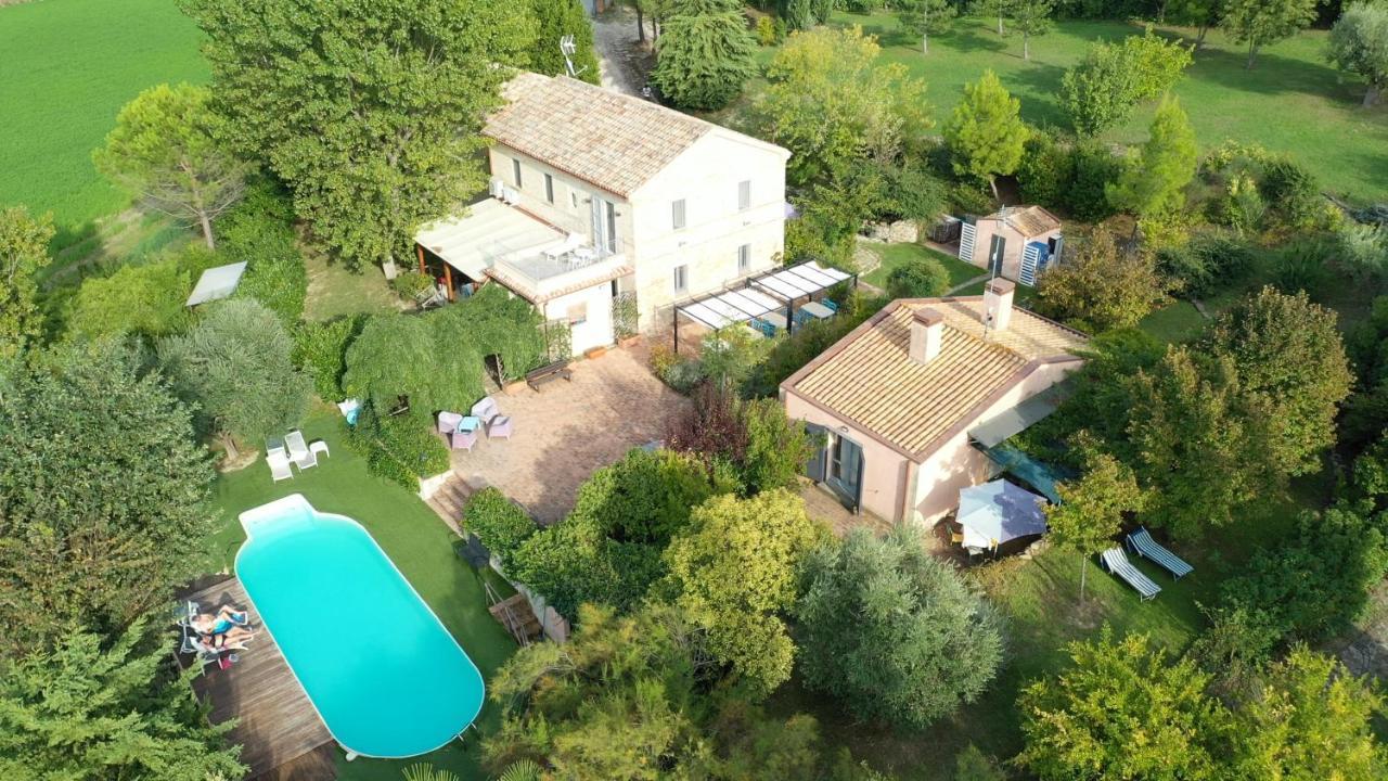 Ostra Casali Marchigiani - Ville Vacanza Private Con Piscina מראה חיצוני תמונה
